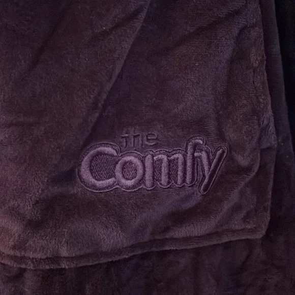 The Comfy Wearable Sherpa Blanket Hoodie in  Burgdony  red - Picture 2 of 6